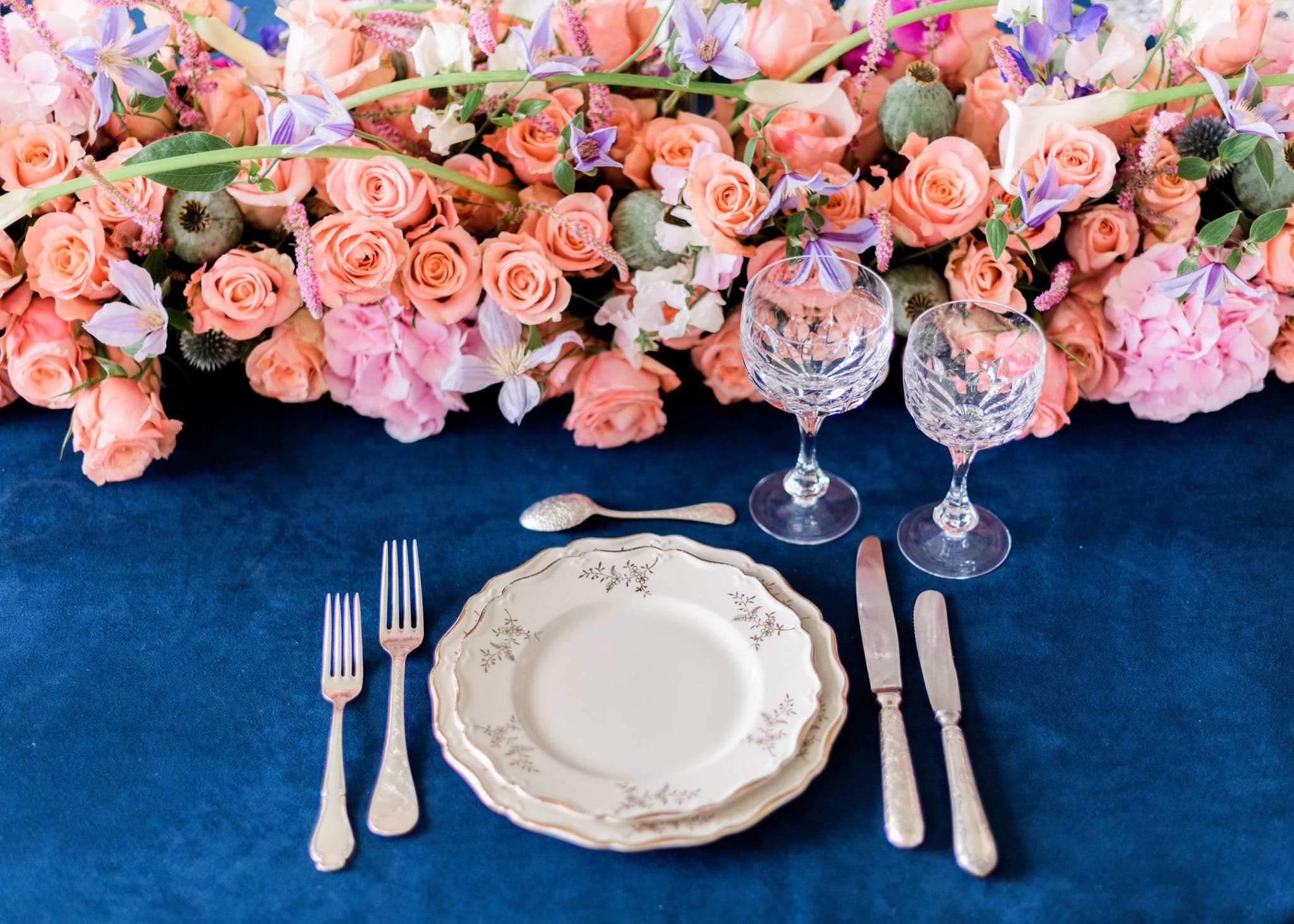 Luxury wedding table floral design Max Hurtaud